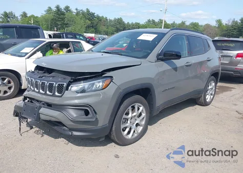 2023 Jeep Compass Latitude Lux Fwd z USA, uszkodzony, nr VIN 3C4NJDFN8PT531229